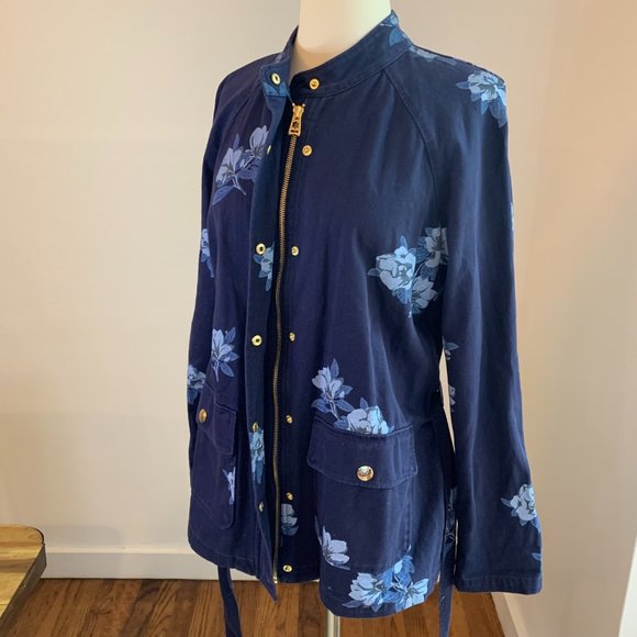 Draper James Floral Field Utility Jacket in Nassau Navy Magnolia Vines, Sz M - Picture 6 of 11